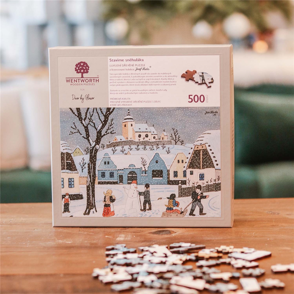 Drevené puzzle Josef Lada Staviame snehuliaka