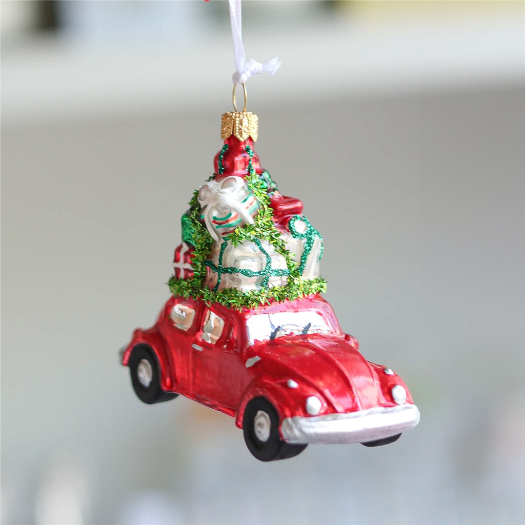 Sklenené vianočné autíčko s darčekmi červené Decor by Glassor
